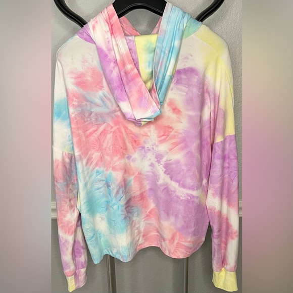 Derek Heart Waist Length Tie Dye Hoodie Women’s Size Medium NWT - Picture 2 of 4